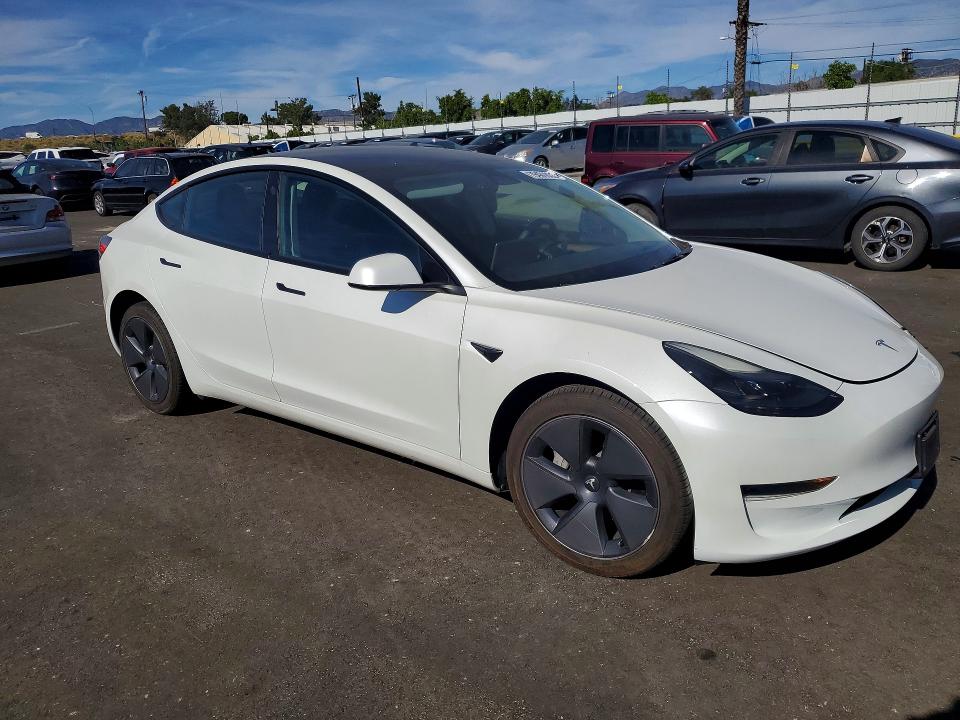 Продажа на аукционе авто 2023 Tesla Model 3, vin: 5YJ3E1EA7PF398213, номер лота: 79431885
