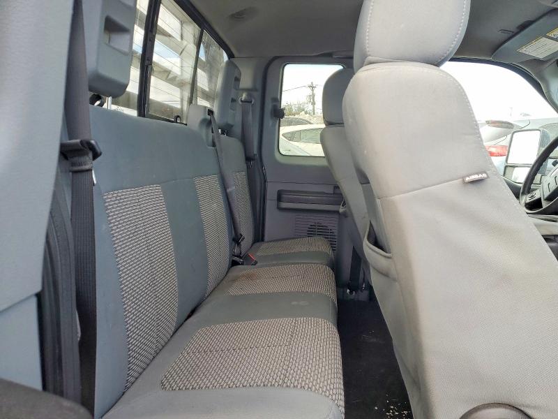 77145375 :رقم المزاد ، 1FT8X3BT9FEC86109 vin ، 2015 Ford F350 Super مزاد بيع