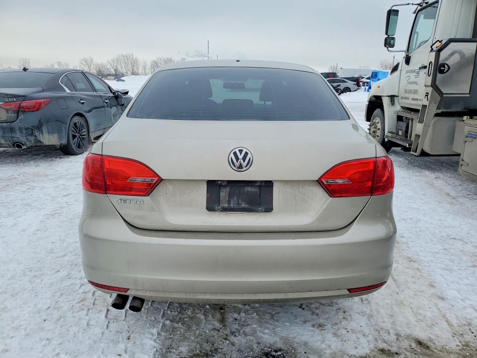 2013 Volkswagen Jetta მანქანა იყიდება აუქციონზე, vin: 3VW2K7AJ5DM305934, აუქციონის ნომერი: 77851435