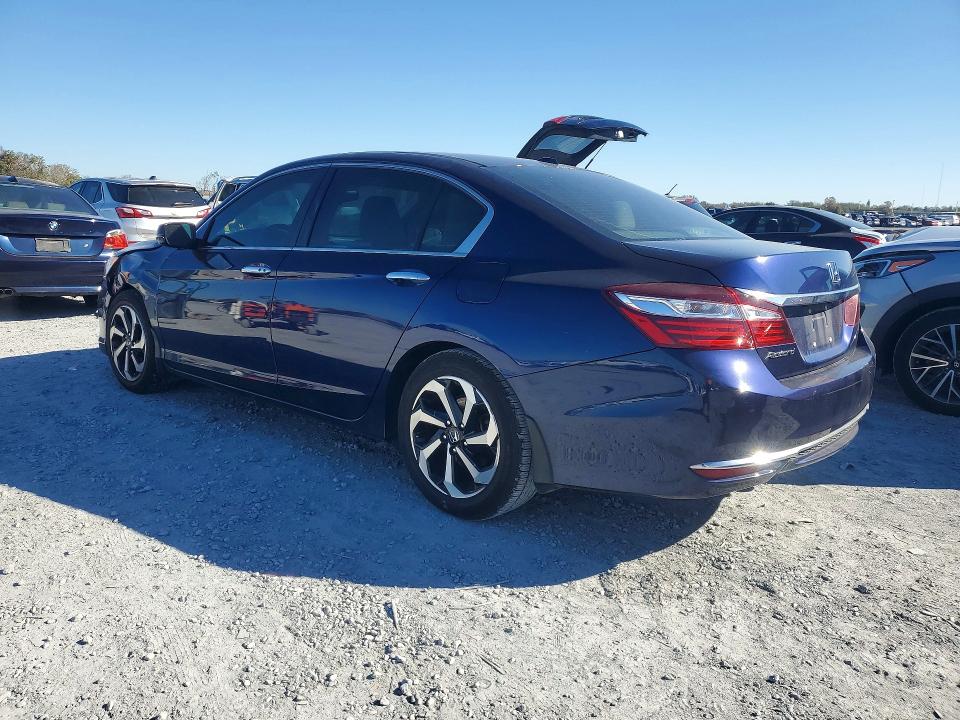 2017 Honda Accord მანქანა იყიდება აუქციონზე, vin: 1HGCR2F74HA044612, აუქციონის ნომერი: 78473805