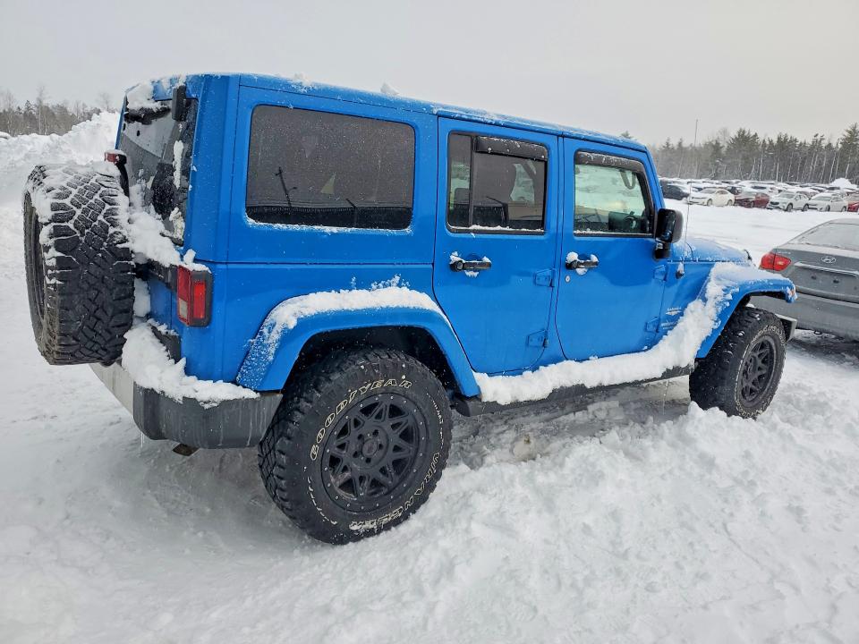 2011 Jeep Wrangler Unlimited მანქანა იყიდება აუქციონზე, vin: 1J4BA5H13BL587645, აუქციონის ნომერი: 76957025
