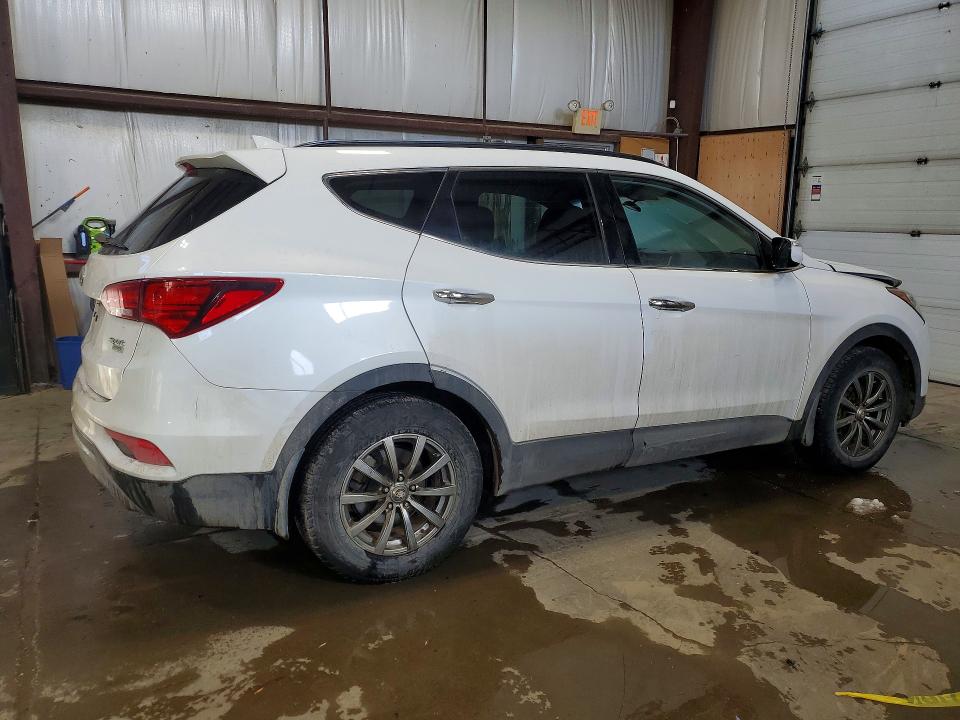 Продажа на аукционе авто 2018 Hyundai Santa Fe Sport, vin: 5NMZUDLB5JH076119, номер лота: 74737435