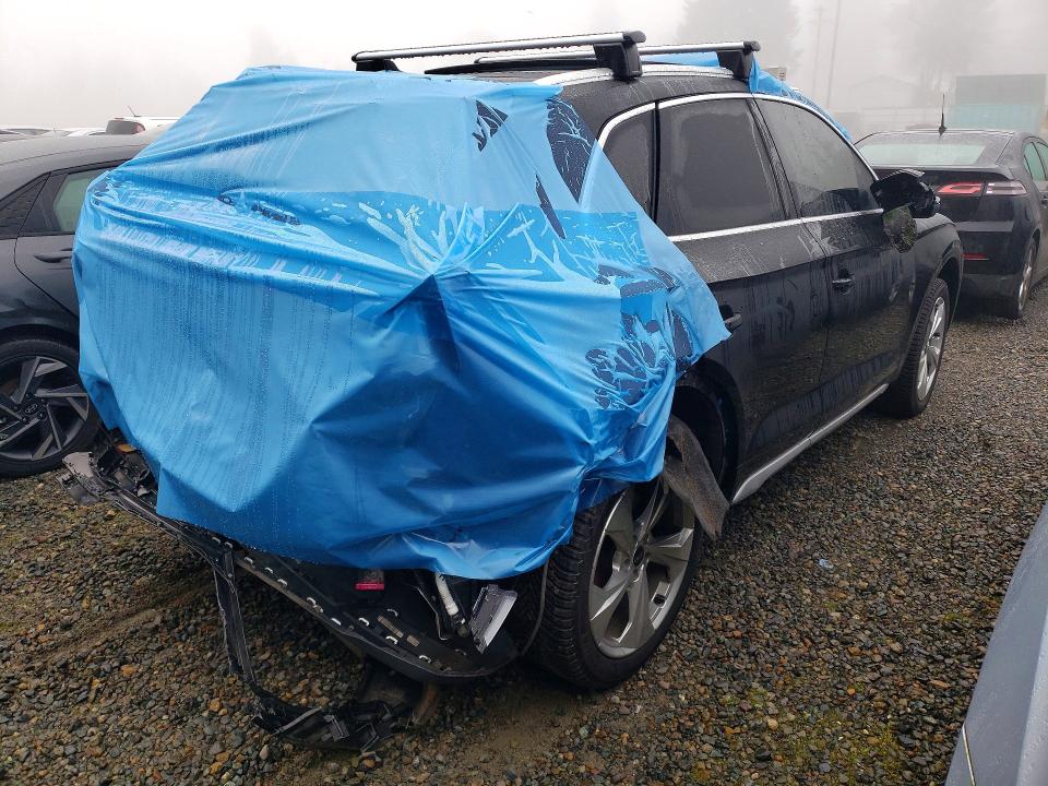 72219215 :رقم المزاد ، WA1CAAFY2M2068835 vin ، 2021 Audi Q5 مزاد بيع