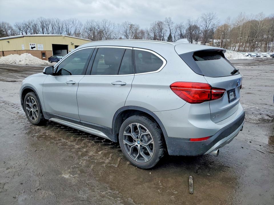 77068545 :رقم المزاد ، WBXJG7C09M5T30073 vin ، 2021 Bmw X1 مزاد بيع