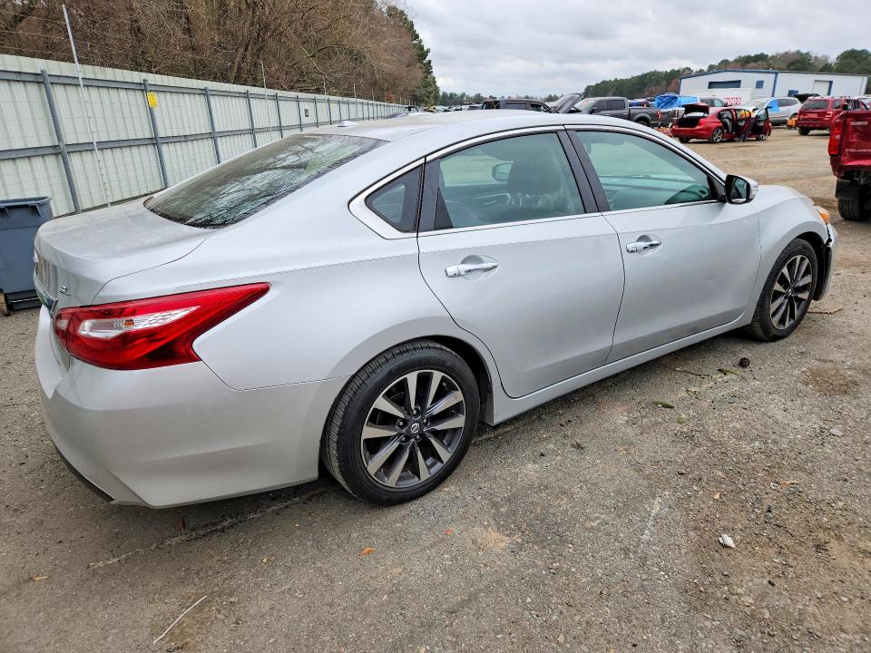 Aukcja sprzedaży 2017 Nissan Altima 2.5, vin: 1N4AL3AP0HC212888, numer aukcji: 76642255