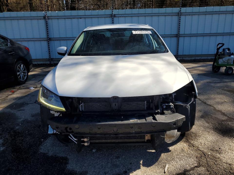 2018 Volkswagen Jetta მანქანა იყიდება აუქციონზე, vin: 3VW2B7AJ7JM230892, აუქციონის ნომერი: 77150225
