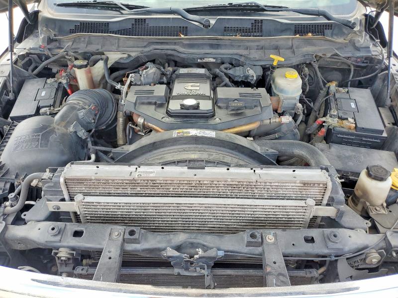 76974805 :رقم المزاد ، 3C63RRGL5JG238955 vin ، 2018 Ram 3500 مزاد بيع
