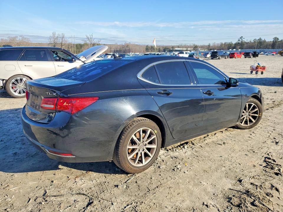 77665705 :رقم المزاد ، 19UUB1F38JA005060 vin ، 2018 Acura Tlx مزاد بيع