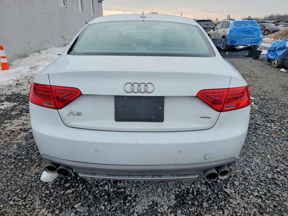 Продаж на аукціоні авто 2014 Audi A5 Premium, vin: WAULFAFR2EA033037, номер лоту: 76624665