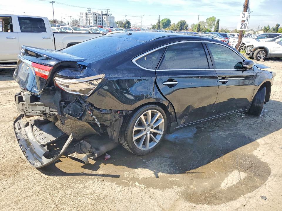 79031245 :رقم المزاد ، 4T1BK1EB0FU172240 vin ، 2015 Toyota Avalon مزاد بيع