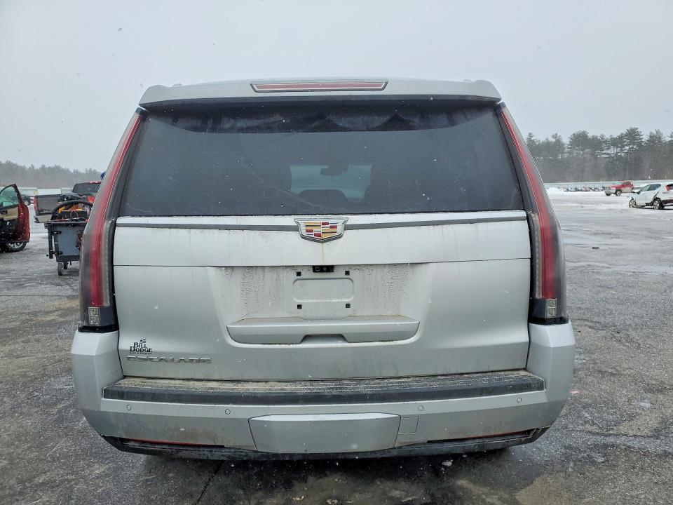 75881805 :رقم المزاد ، 1GYS4DKJ5HR203574 vin ، 2017 Cadillac Escalade مزاد بيع