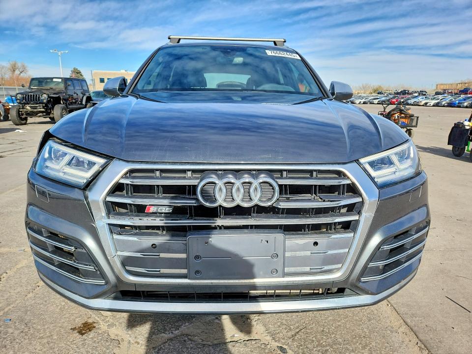 76662445 :رقم المزاد ، WA1A4AFY0J2150203 vin ، 2018 Audi Sq5 مزاد بيع