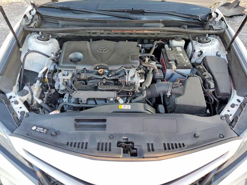 78526655 :رقم المزاد ، 4T1B61HK3KU696315 vin ، 2019 Toyota Camry مزاد بيع