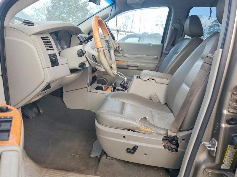 78718925 :رقم المزاد ، 1A8HX58297F575568 vin ، 2007 Chrysler Aspen مزاد بيع
