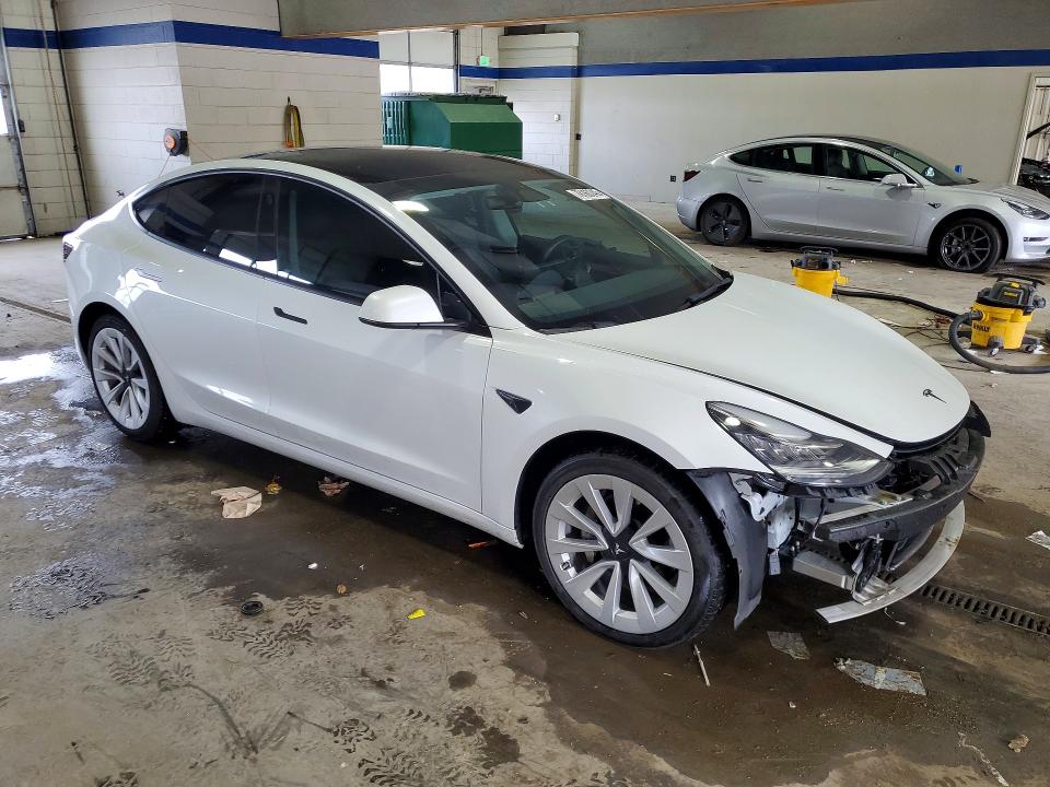 78160245 :رقم المزاد ، 5YJ3E1EB3NF243938 vin ، 2022 Tesla Model 3 مزاد بيع