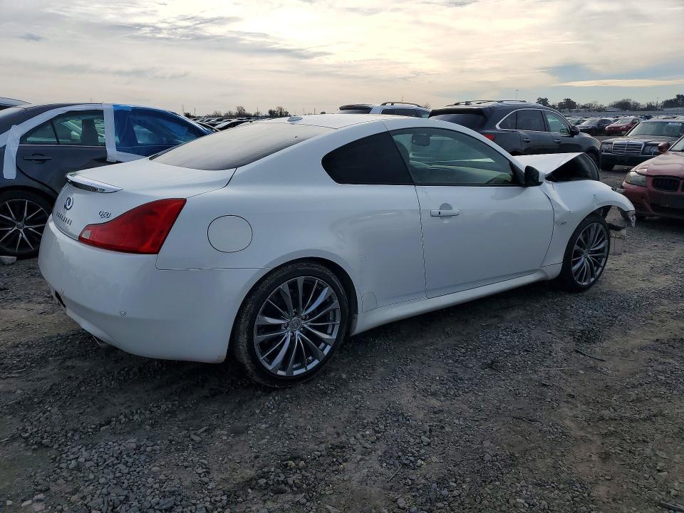 78538975 :رقم المزاد ، JN1CV6EK9EM111015 vin ، 2014 Infiniti Q60 مزاد بيع