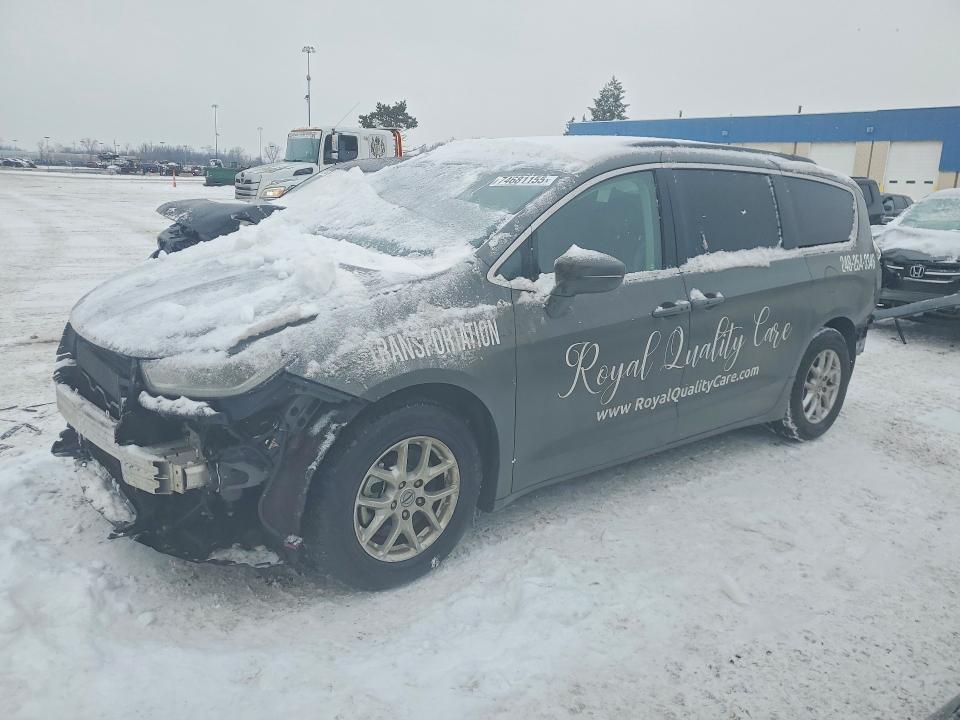 Auction sale of the 2022 Chrysler Pacifica, vin: 2C4RC1BGXNR140648, lot number: 74681155