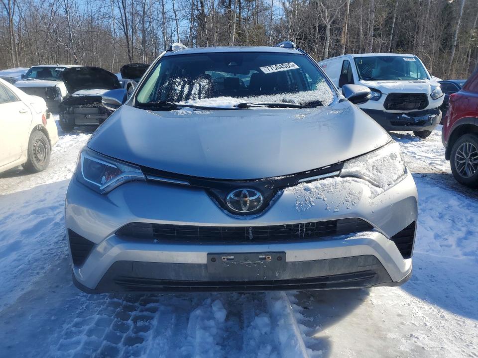 Продажа на аукционе авто 2018 Toyota Rav4, vin: 2T3ZFREV5JW494996, номер лота: 77504505