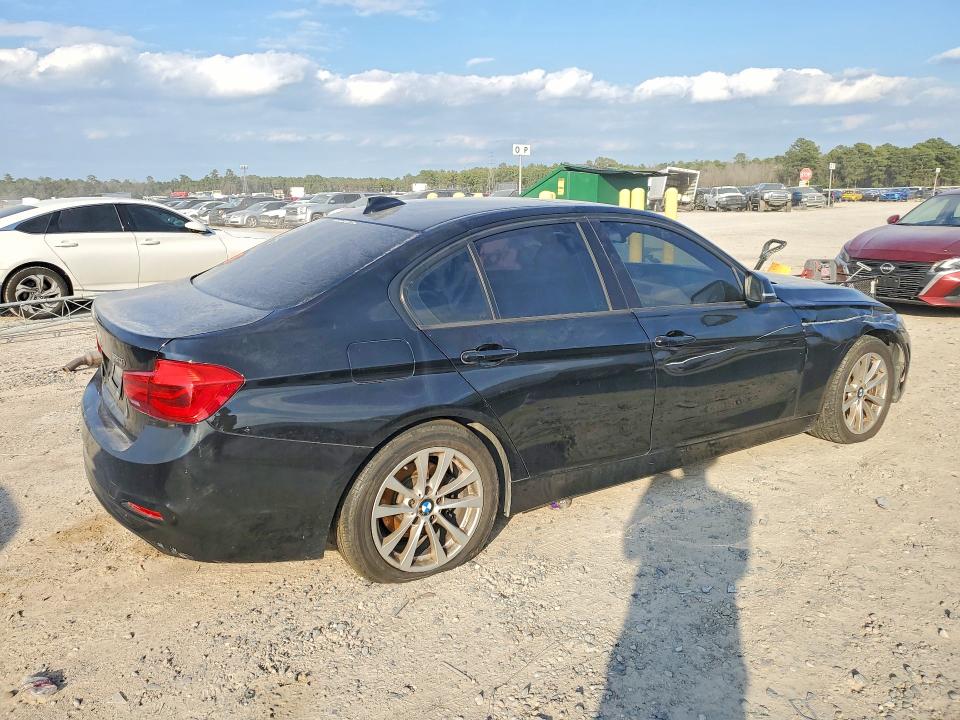 Auction sale of the 2017 Bmw 320 I, vin: WBA8E1G58HNU13050, lot number: 77352815