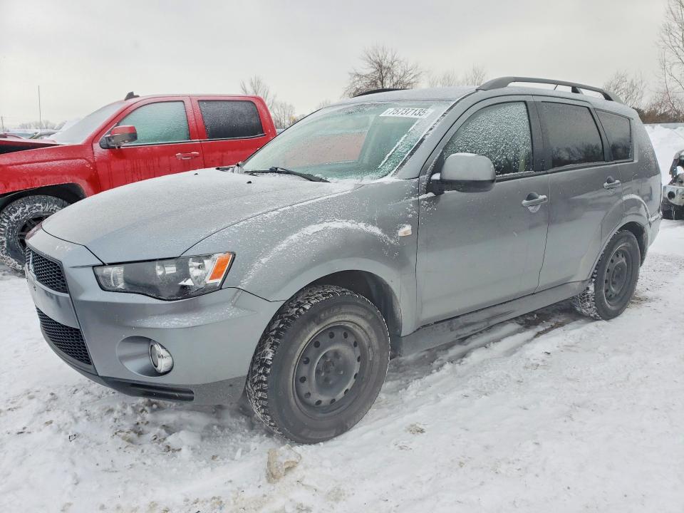 75737135 :رقم المزاد ، JA4AT2AW5DU607546 vin ، 2013 Mitsubishi Outlander مزاد بيع