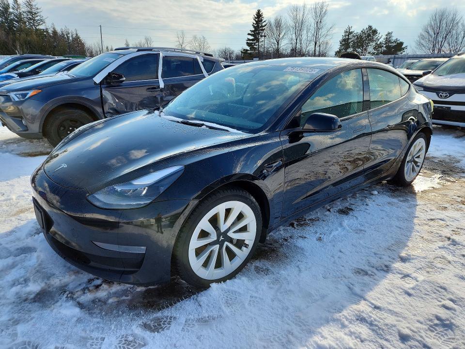 78139025 :رقم المزاد ، 5YJ3E1EBXNF320269 vin ، 2022 Tesla Model 3 مزاد بيع