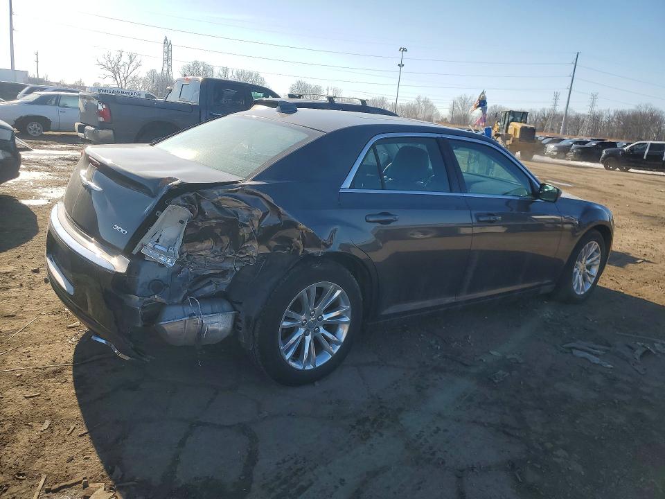 2016 Chrysler 300 მანქანა იყიდება აუქციონზე, vin: 2C3CCAAG1GH243834, აუქციონის ნომერი: 77386545