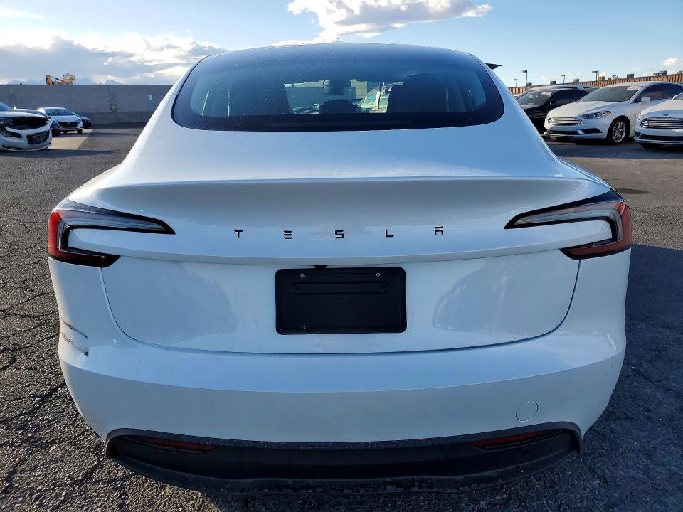 2025 Tesla Model 3 მანქანა იყიდება აუქციონზე, vin: 5YJ3E1EA4SF117347, აუქციონის ნომერი: 77327955