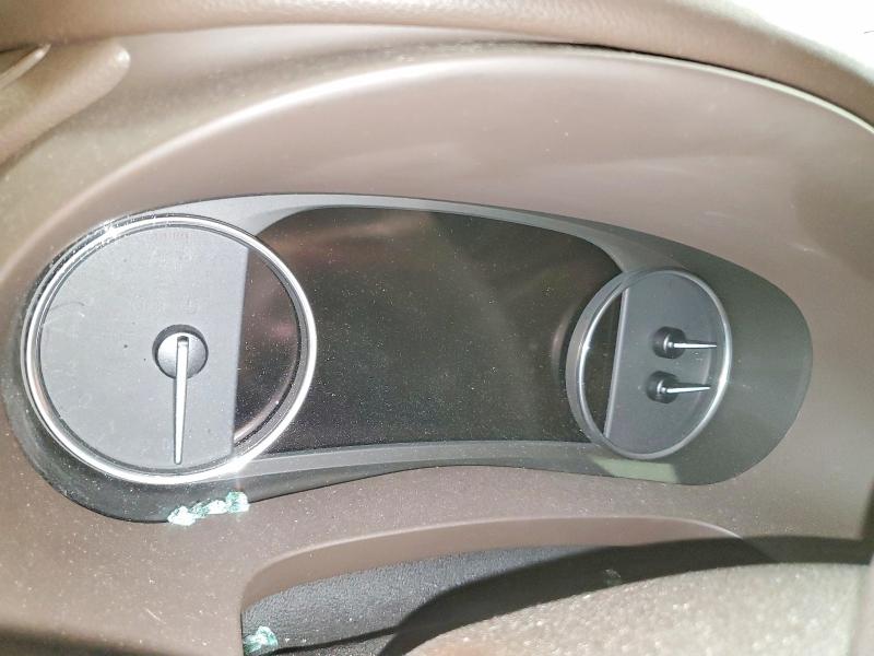 77567985 :رقم المزاد ، 1G4ZR5SS4JU139983 vin ، 2018 Buick Lacrosse مزاد بيع