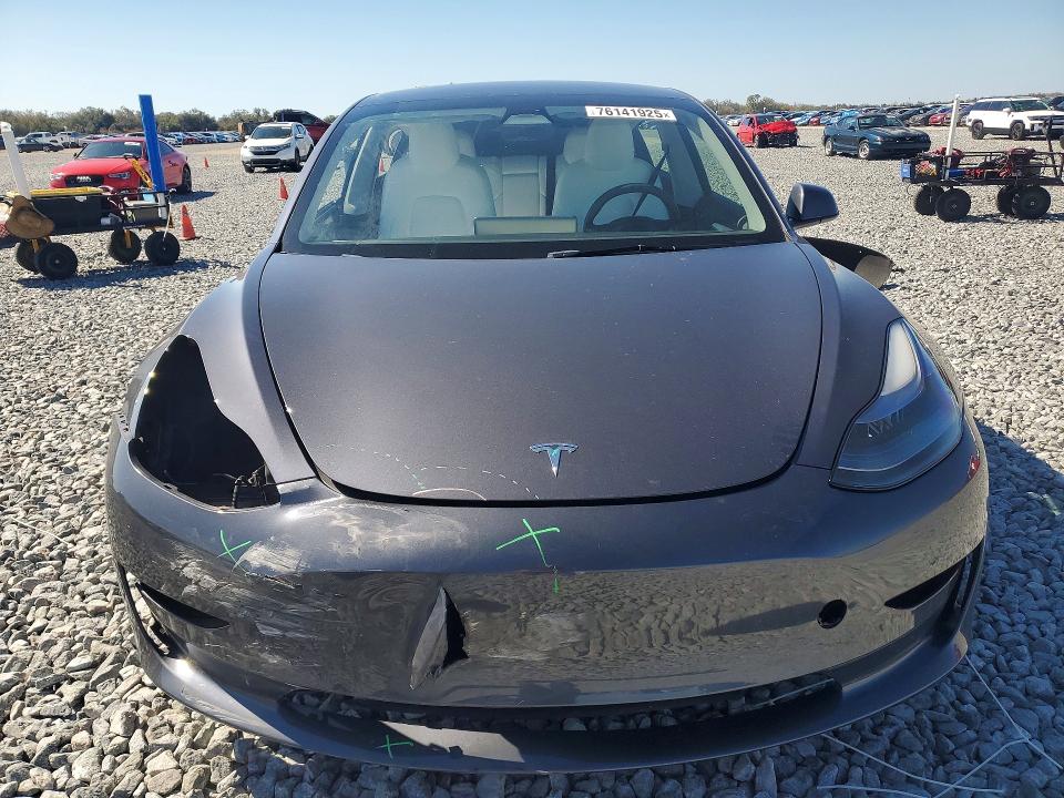 2023 Tesla Model 3 მანქანა იყიდება აუქციონზე, vin: 5YJ3E1EA8PF643472, აუქციონის ნომერი: 76141925