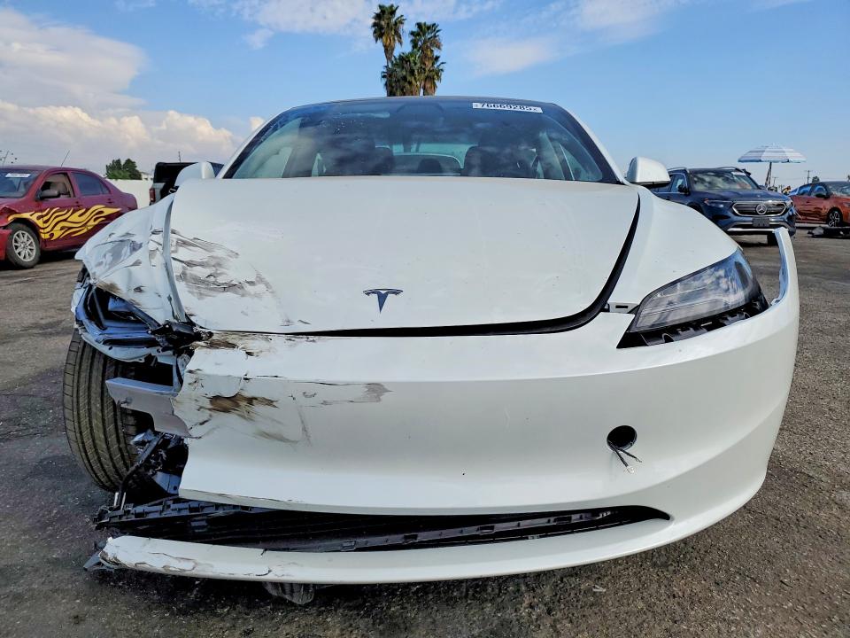 Продаж на аукціоні авто 2025 Tesla Model 3, vin: 5YJ3E1EA7SF071464, номер лоту: 76669285
