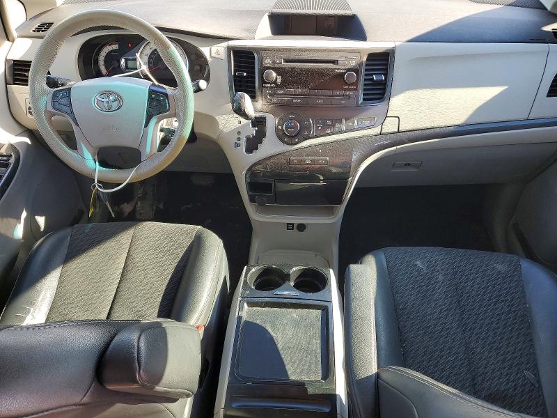 2011 Toyota Sienna მანქანა იყიდება აუქციონზე, vin: 5TDXK3DC7BS099320, აუქციონის ნომერი: 76557535