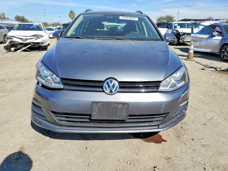 78383065 :رقم المزاد ، 3VWCA7AU4FM513761 vin ، 2015 Volkswagen Golf Sportwagen مزاد بيع