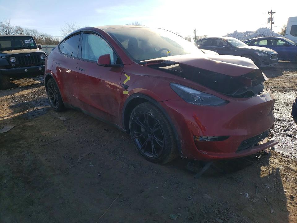 Продажа на аукционе авто 2024 Tesla Model Y, vin: 7SAYGAEE1RF115359, номер лота: 76454535