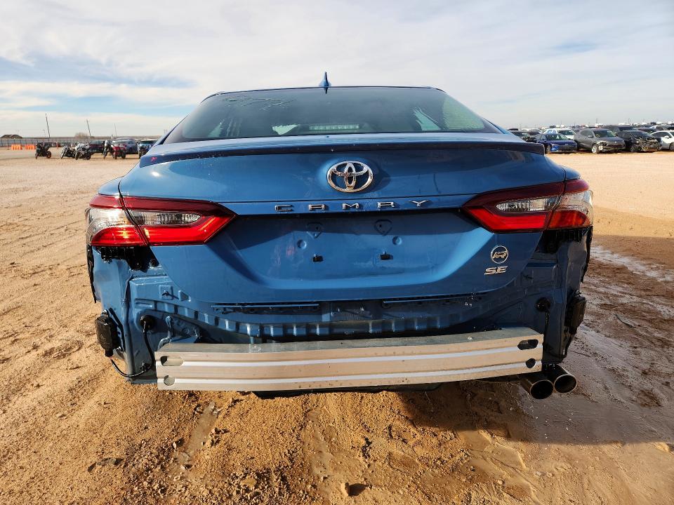 Продаж на аукціоні авто 2024 Toyota Camry, vin: 4T1G11AK1RU223974, номер лоту: 76564585