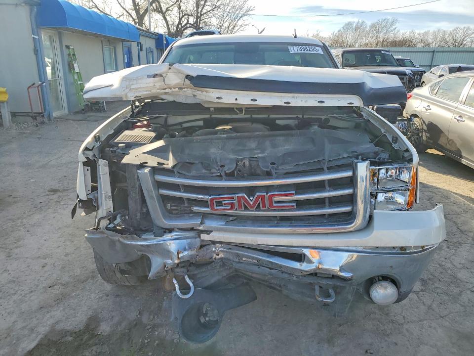 2013 Gmc Sierra მანქანა იყიდება აუქციონზე, vin: 3GTP2WE71DG210318, აუქციონის ნომერი: 77398295