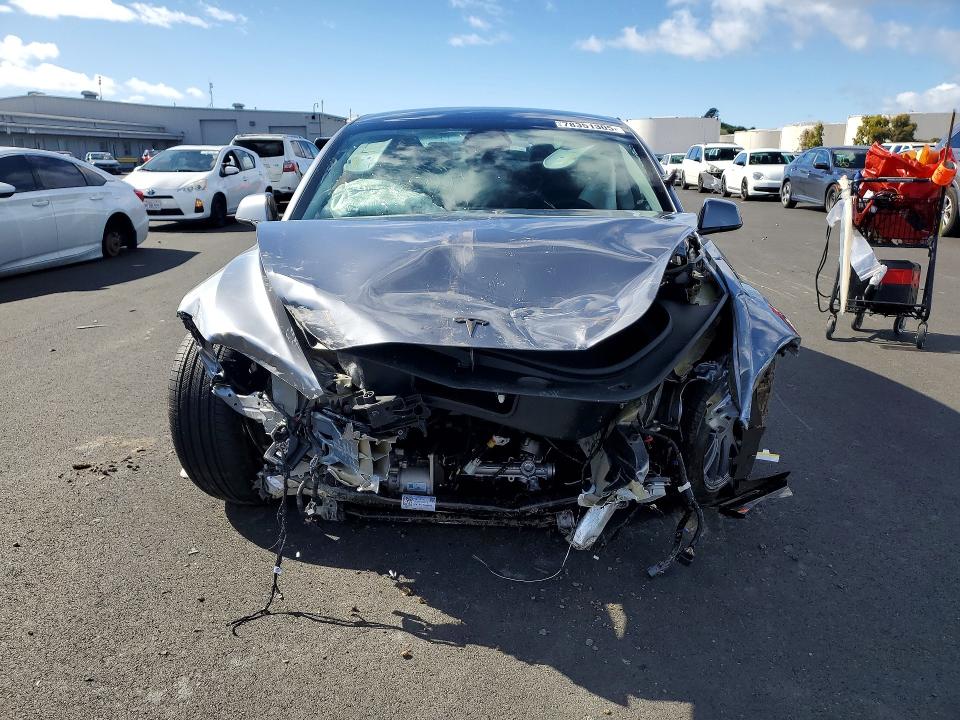 Продаж на аукціоні авто 2025 Tesla Model 3, vin: 5YJ3E1EA8SF960368, номер лоту: 78351305