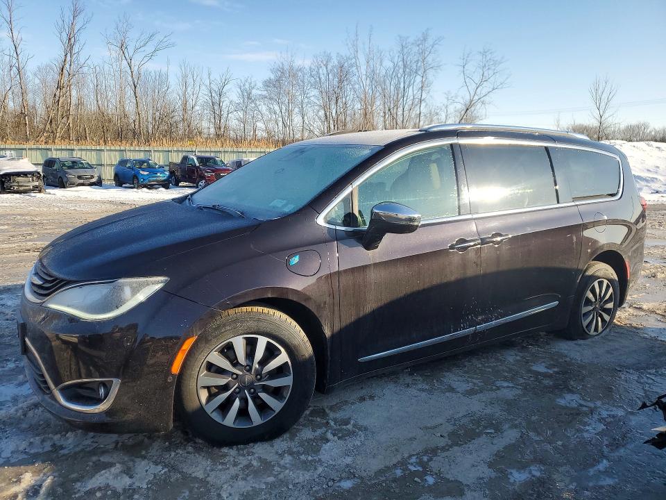 2017 Chrysler Pacifica მანქანა იყიდება აუქციონზე, vin: 2C4RC1N76HR665819, აუქციონის ნომერი: 78515505