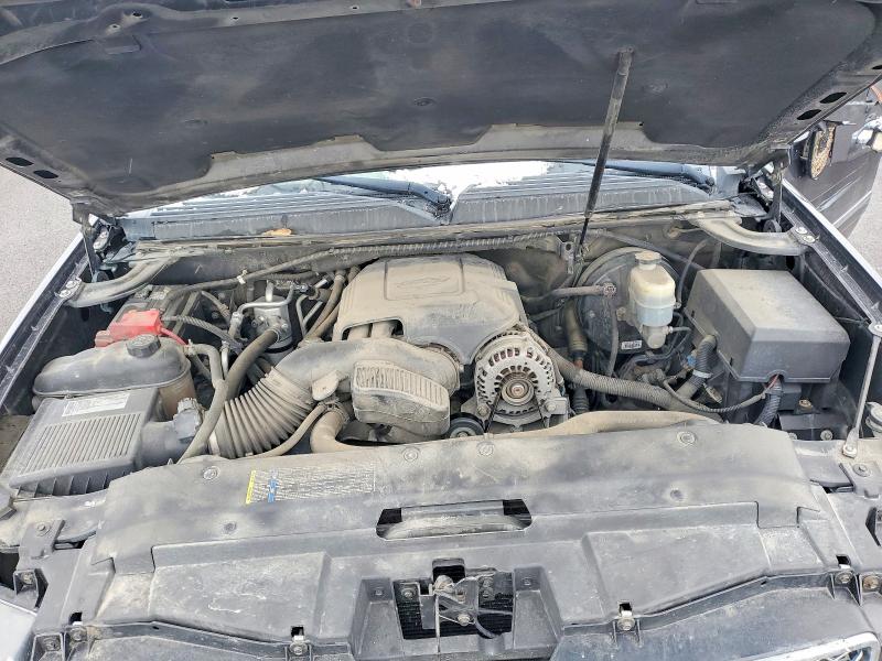 Продажа на аукционе авто 2010 Chevrolet Suburban, vin: 1GNUKKE39AR186359, номер лота: 77018925