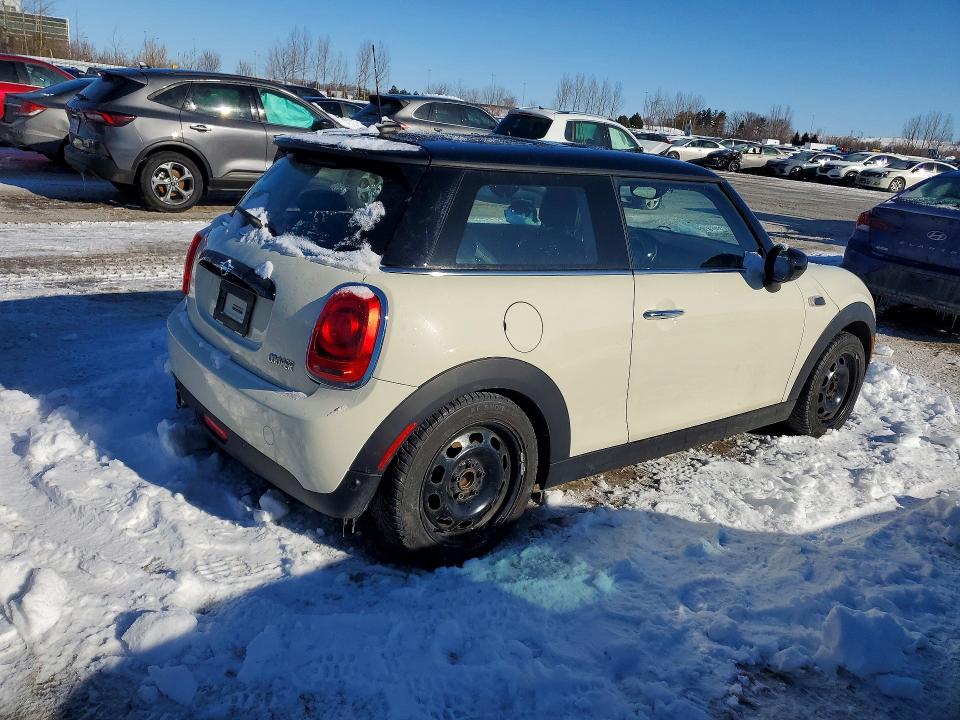 74095275 :رقم المزاد ، WMWXR3C00M2N00278 vin ، 2021 Mini Cooper مزاد بيع