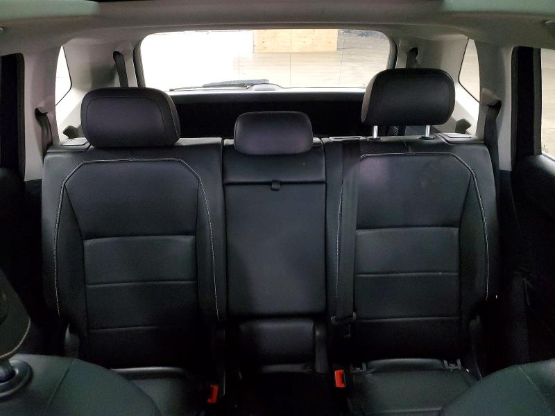 76240085 :رقم المزاد ، 3VV3B7AX3MM101968 vin ، 2021 Volkswagen Tiguan مزاد بيع