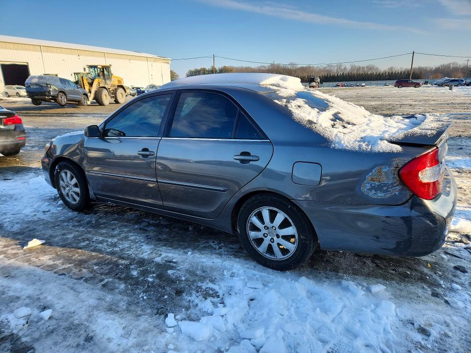 75984305 :رقم المزاد ، 4T1BE30K73U672322 vin ، 2003 Toyota Camry مزاد بيع