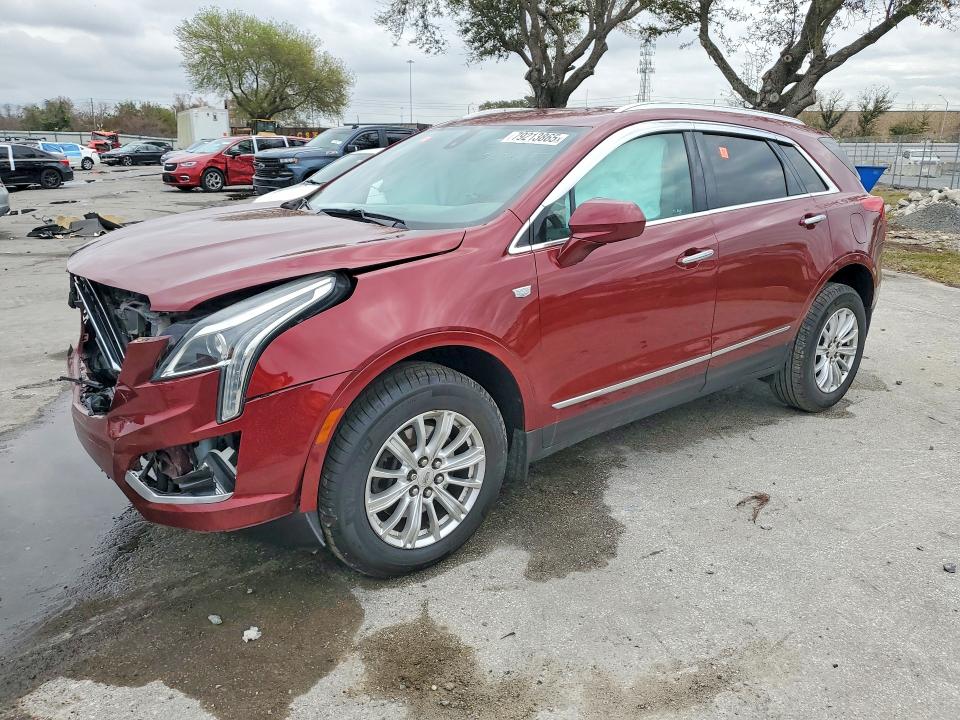 49671046 :رقم المزاد ، 1GYKNARS1HZ179705 vin ، 2017 Cadillac Xt5 مزاد بيع