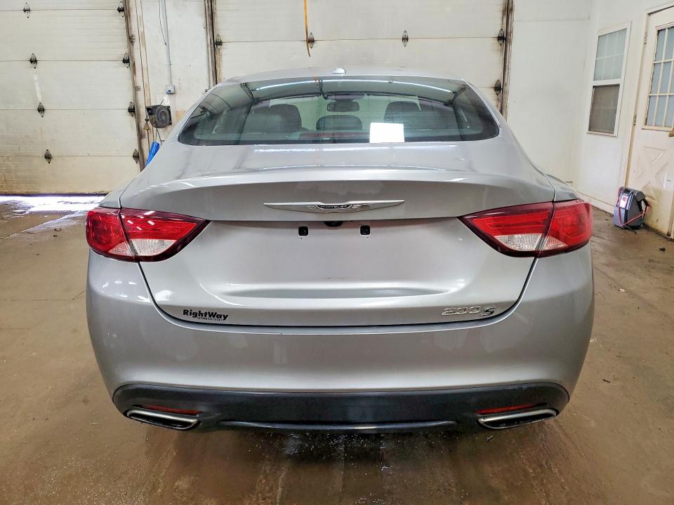 77273185 :رقم المزاد ، 1C3CCCBB0FN721892 vin ، 2015 Chrysler 200 مزاد بيع
