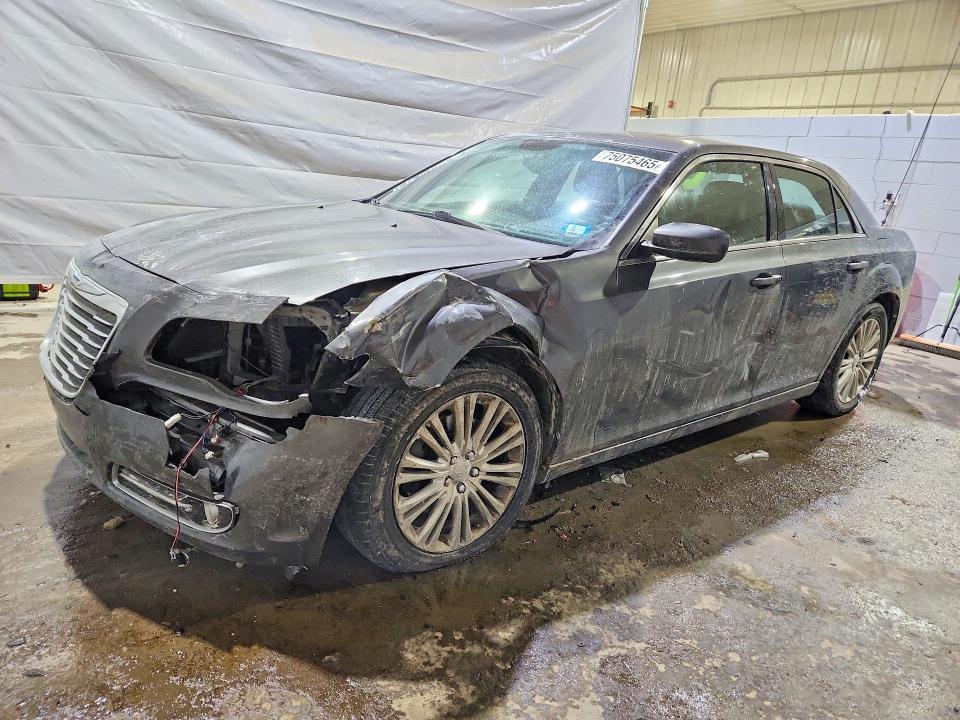 Продажа на аукционе авто 2014 Chrysler 300, vin: 2C3CCARG4EH157743, номер лота: 75075465