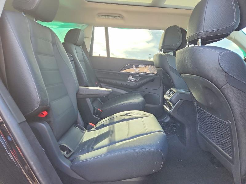 Продажа на аукционе авто 2025 Mercedes-benz Gls, vin: 4JGFF5KE8SB477731, номер лота: 73921805