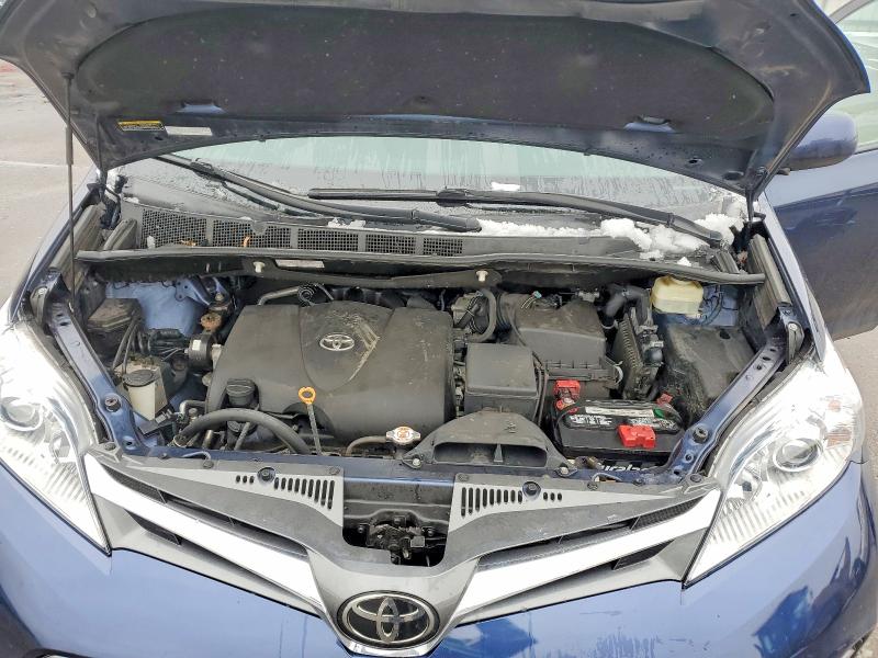 Aukcja sprzedaży 2018 Toyota Sienna, vin: 5TDDZ3DCXJS207443, numer aukcji: 76830015
