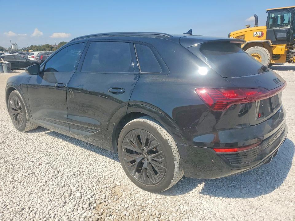 Продаж на аукціоні авто 2024 Audi Q8 E-tron, vin: WA16AAGE5RB017919, номер лоту: 77215505