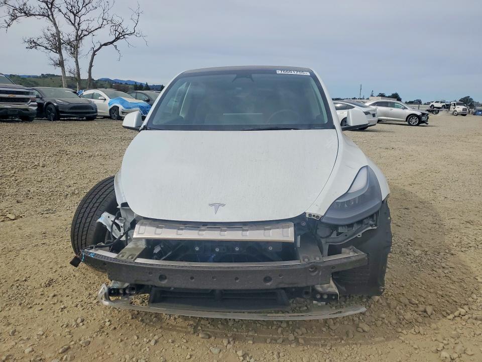 2022 Tesla Model Y მანქანა იყიდება აუქციონზე, vin: 7SAYGDEE2NF544814, აუქციონის ნომერი: 76601755