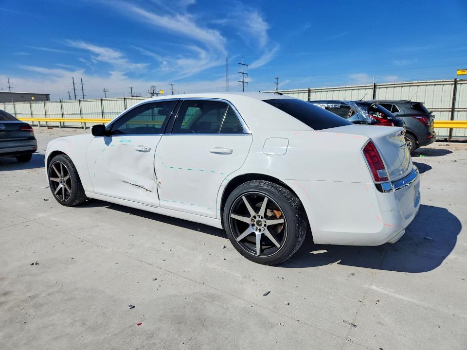 Продаж на аукціоні авто 2014 Chrysler 300, vin: 2C3CCAAG2EH381086, номер лоту: 77754045