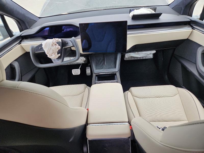 75915925 :رقم المزاد ، 7SAXCBE60NF345071 vin ، 2022 Tesla Model X مزاد بيع